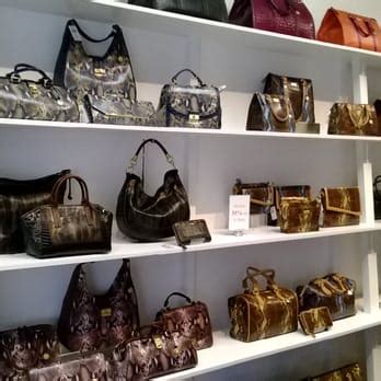 brahmin handbags outlet fairhaven ma.